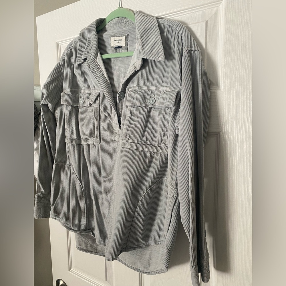 American Eagle Outfitters oversized Shirt in Light Green